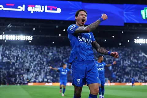 موقف مشاركة نونيز من كلاسيكو الهلال وأهلي جدة